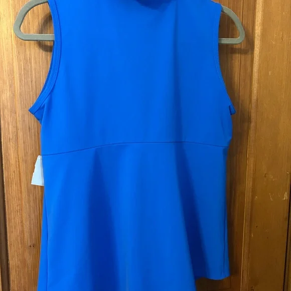 Southwind Apparel Sleeveless Top - Picture 2 of 6